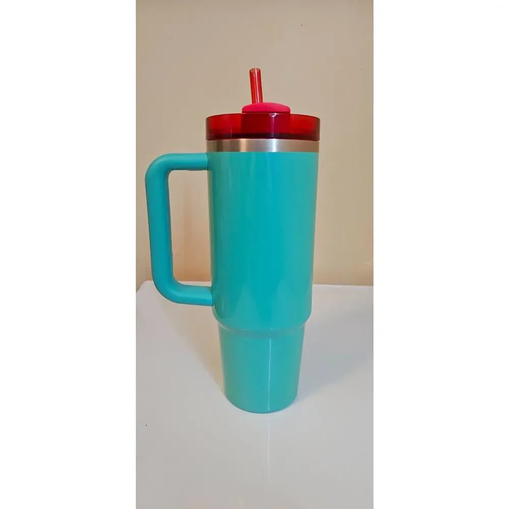 NEW Stanley x Starbucks Mexico Elf Holidays 2024 Green & Red Tumbler, 30oz BNWT